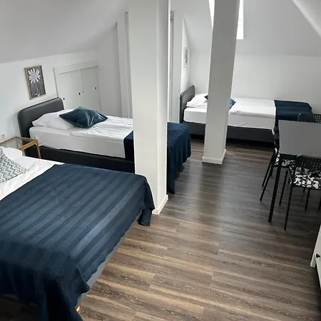 Aparthotel Lenau-3
