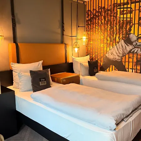 Holiday Inn - The Niu, Cobbles Essen By Ihg-3
