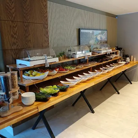 Sam Hotel-3