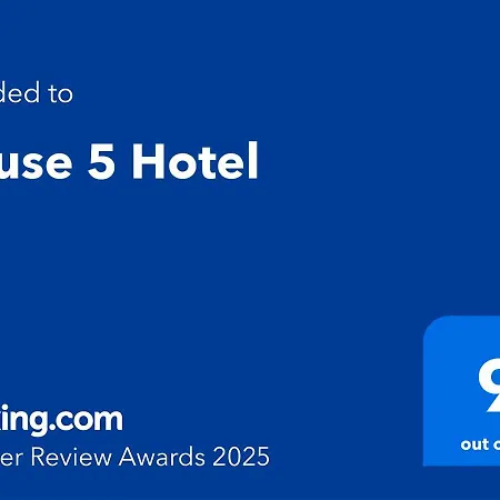 House 5 Hotel-2