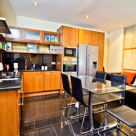 Thames View House Surrey Quays-2