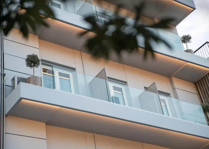 Hotel The Convo Athens Riviera