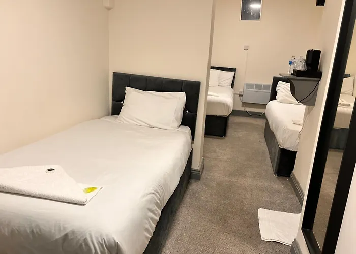 Ivy House Hotel London