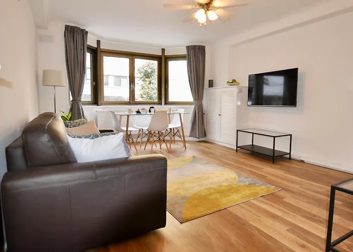 Marlyn Lodge - City Of London