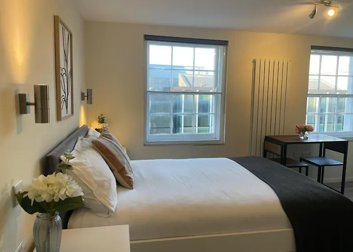 Grays Inn Road - Room 6 London