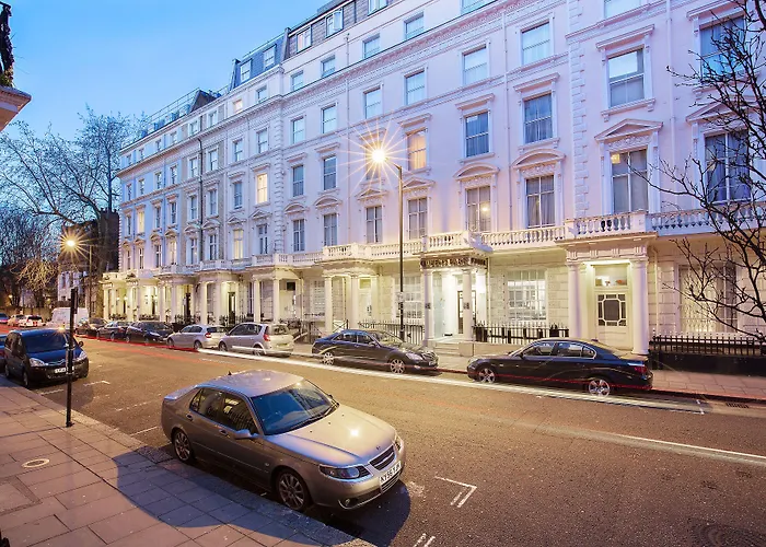 Bright Modern Flat Close To Queensway London