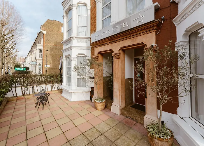 Star Hotel London