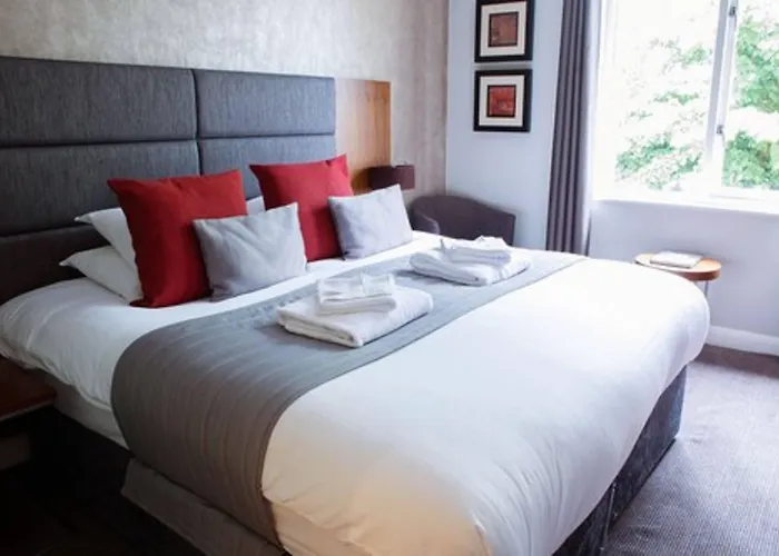The Fox & Goose Hotel London