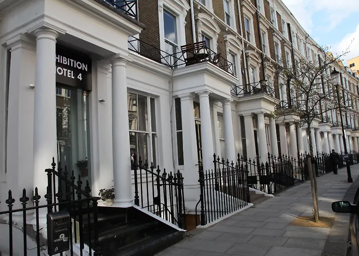 Exhibition Court Hotel 4 London