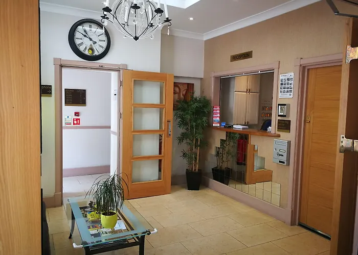 Central Hotel London