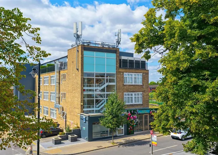 Best Western Northfields Ealing Hotel London
