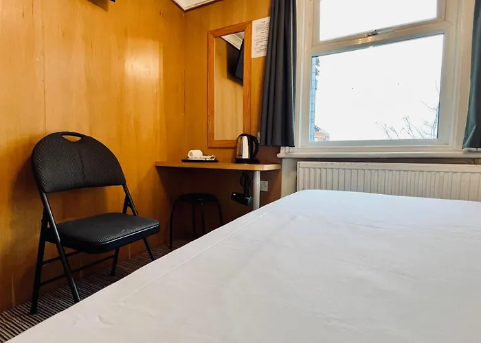 West Cromwell Hotel London