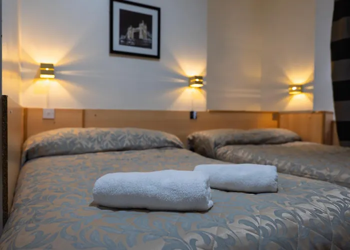 St George Hotel London