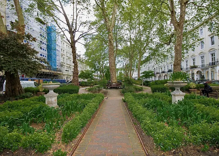 Hyde Park Court Hotel London