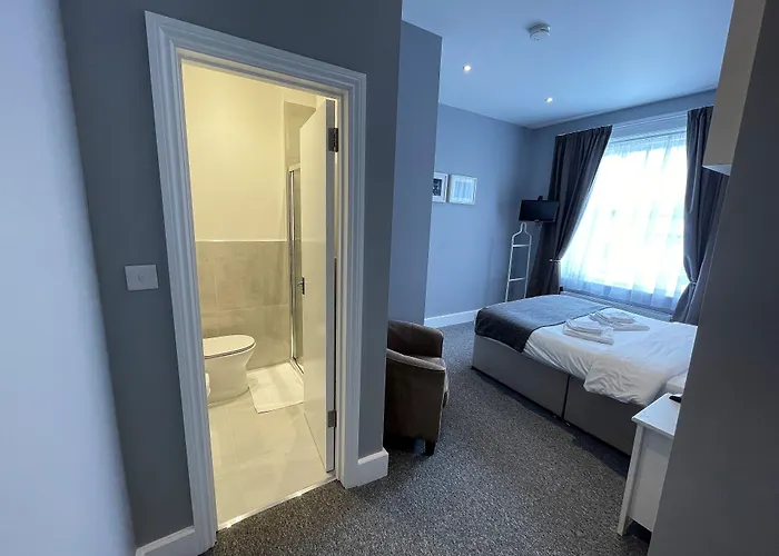 Hotel Ravna Gora London