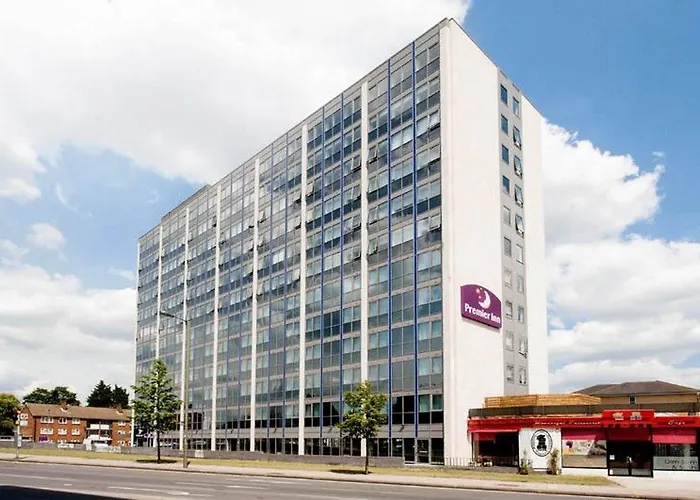 Premier Inn London Hendon - The Hyde